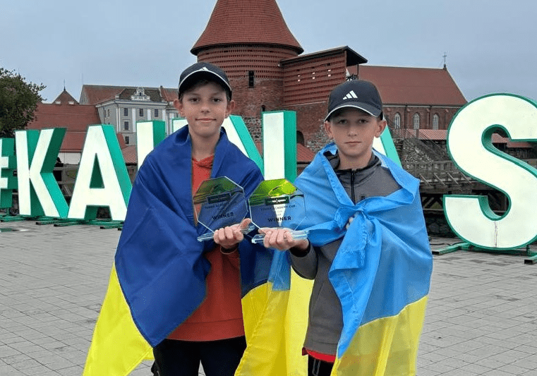 Юні тенісисти з Львівщини тріумфували у Каунасі на Tennis Europe Junior Tour U12