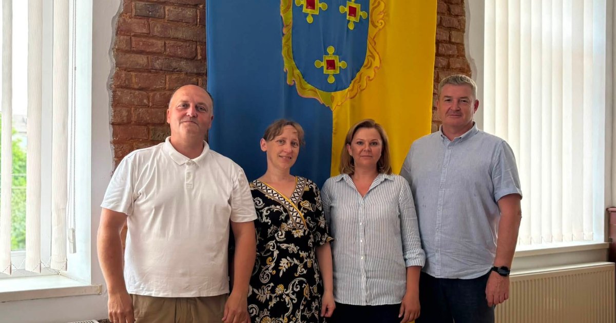 У Кам'янка-Бузькій громаді вперше: з’явилася патронатна сім’я, що дарує дітям тепло та турботу.