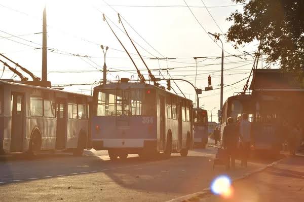 Секунди до вибуху: як пильність львівського водія врятувала десятки життів