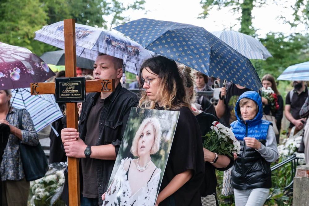 Львів прощається з Дарією Альошкіною: прощальний штрих видатної художниці