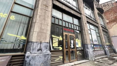 Відновлення кас на Гнатюка: депутати схвалили перетворення залізничних приміщень на книгарню-арт-простір.