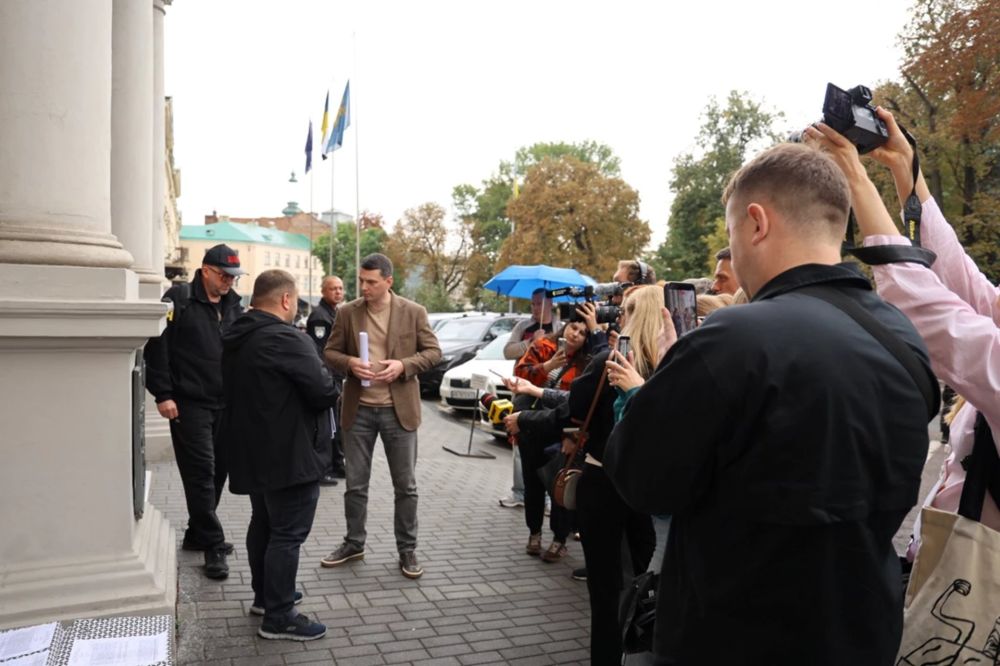 Львівська ОВА: причини затримки реконструкції школи в Брюховичах.